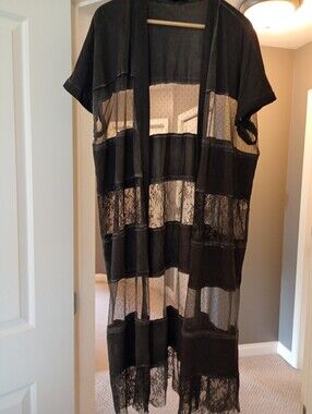 Luukaa | Faded Black Sheer Long Lace Panel Kimono Duster| L (12)